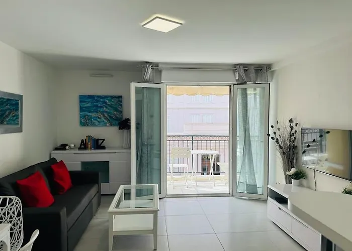 Modern Bright Cannes Apt 2 Min Walk To The Beach